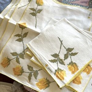 Vera Neumann VINTAGE linen napkins